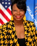 Portrait of Nikki Nice